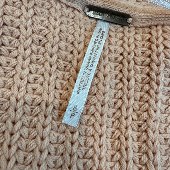 Free‎ People Women's Shawl Collar Button Front Pink Knit Cardigan Sweater Small - Picture 12 of 14